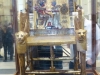 tuts throne